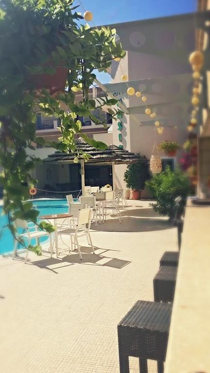 Oasis Hotel Скала Экстерьер фото